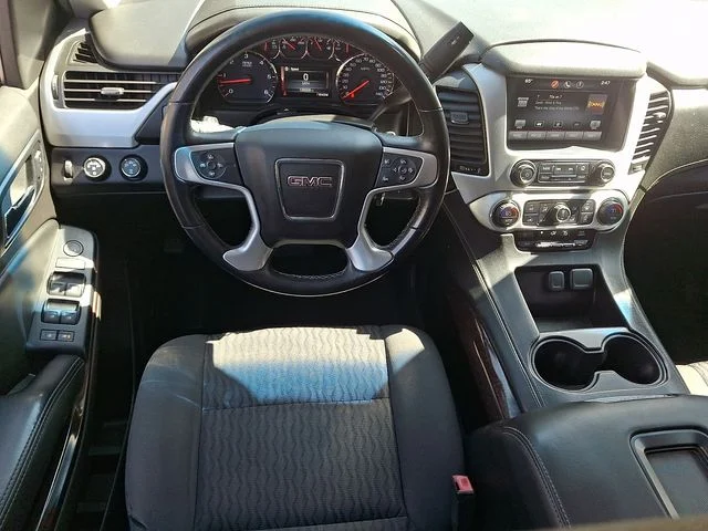 Used 2015 White GMC SLE image 15