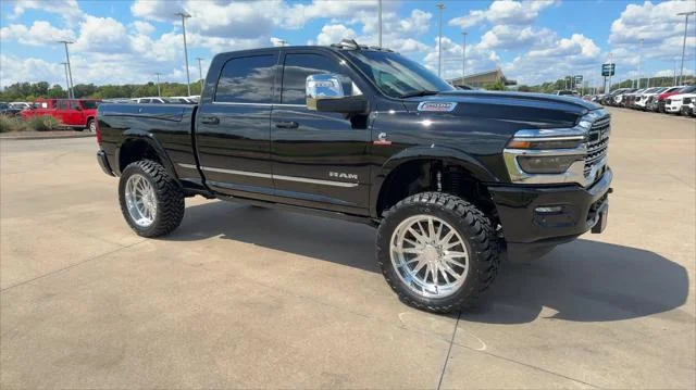 New 2026 Diamond Black Crystal Pearl-Coat Exterior Paint RAM Limited image 3