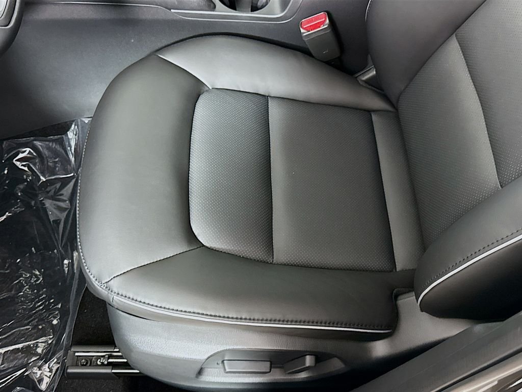 2025 Mazda CX-5 S Select Package - Photo 17