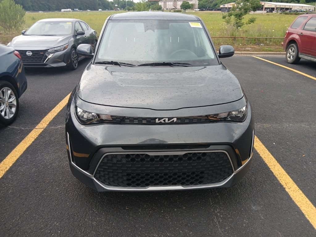 2024 Kia Soul 2.0L LX IVT's photo