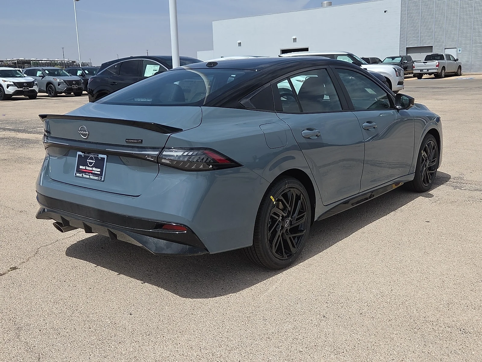 New 2027 XKY 2tonegrybl Nissan SR image 4