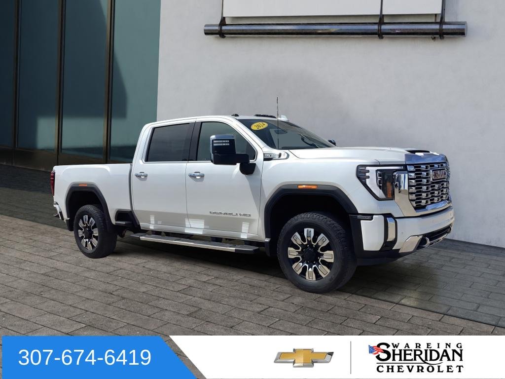 2024 GMC Sierra Denali 4WD Crew Cab Standard Box's photo