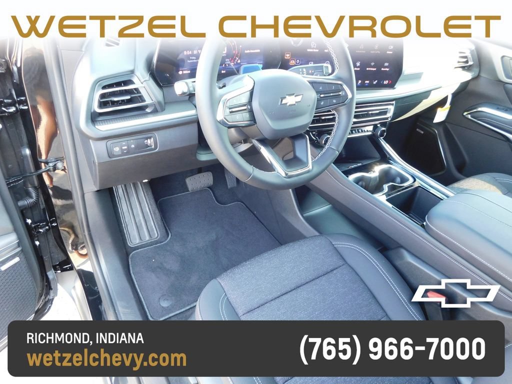 New 2027 Mosaic Black Metallic Chevrolet LT image 14