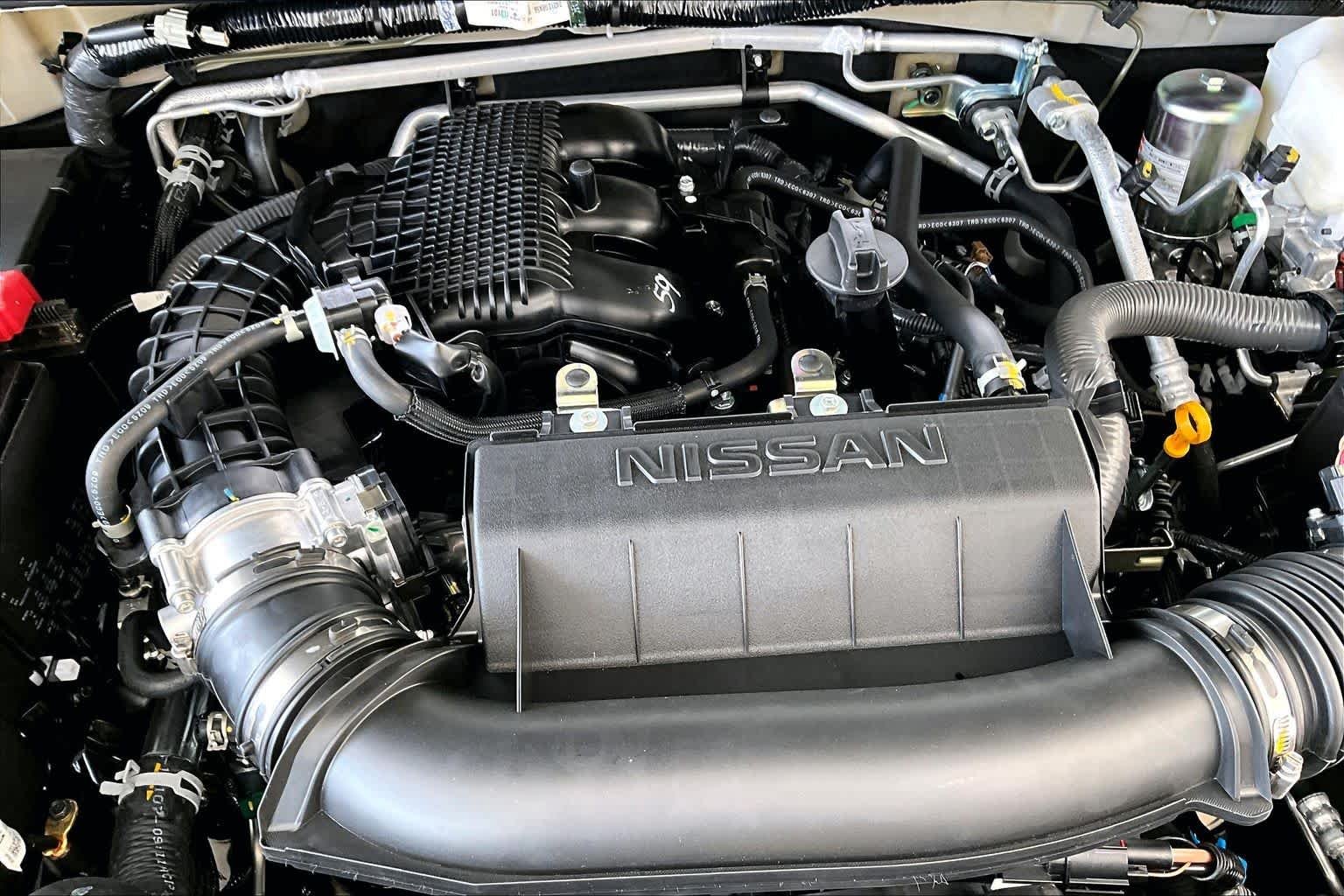New 2026 Glacier White Nissan S image 17