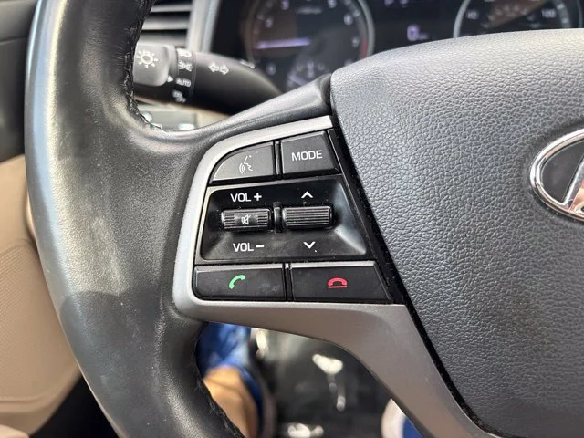 Used 2018 Phantom Black Hyundai Value Edition image 19