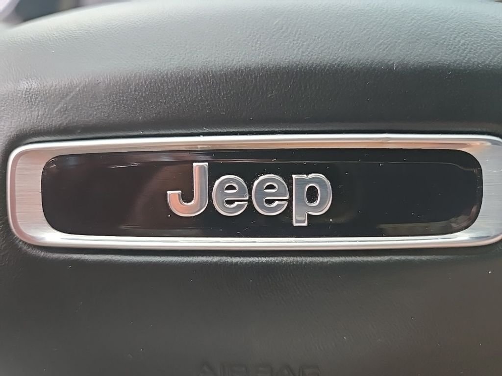 Used 2024 Black Jeep Summit image 123