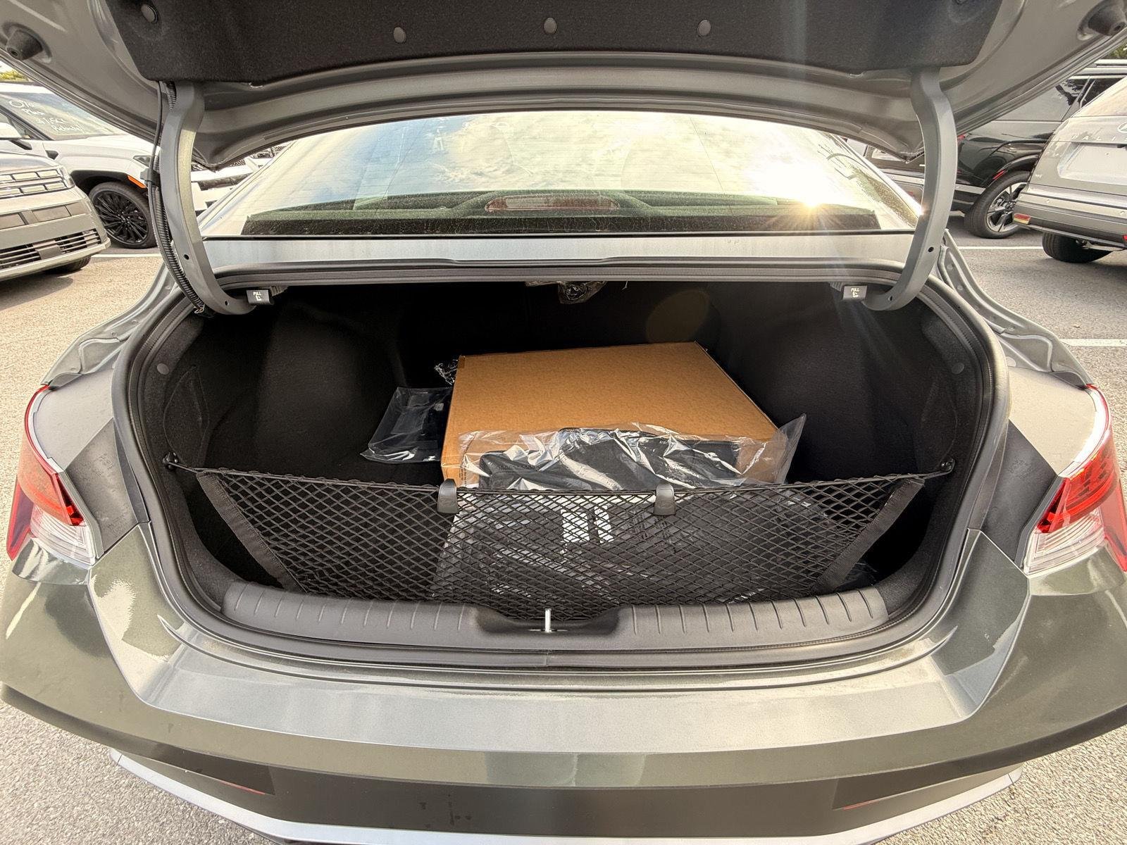 New 2026 Amazon Gray Hyundai SEL Sport image 15