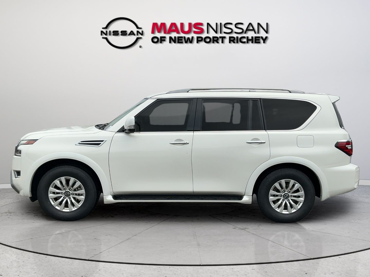 Certified Used 2023 White Nissan SV image 5
