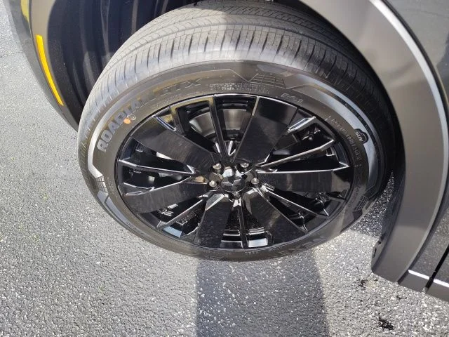 New 2026 Gray Mitsubishi SE image 10
