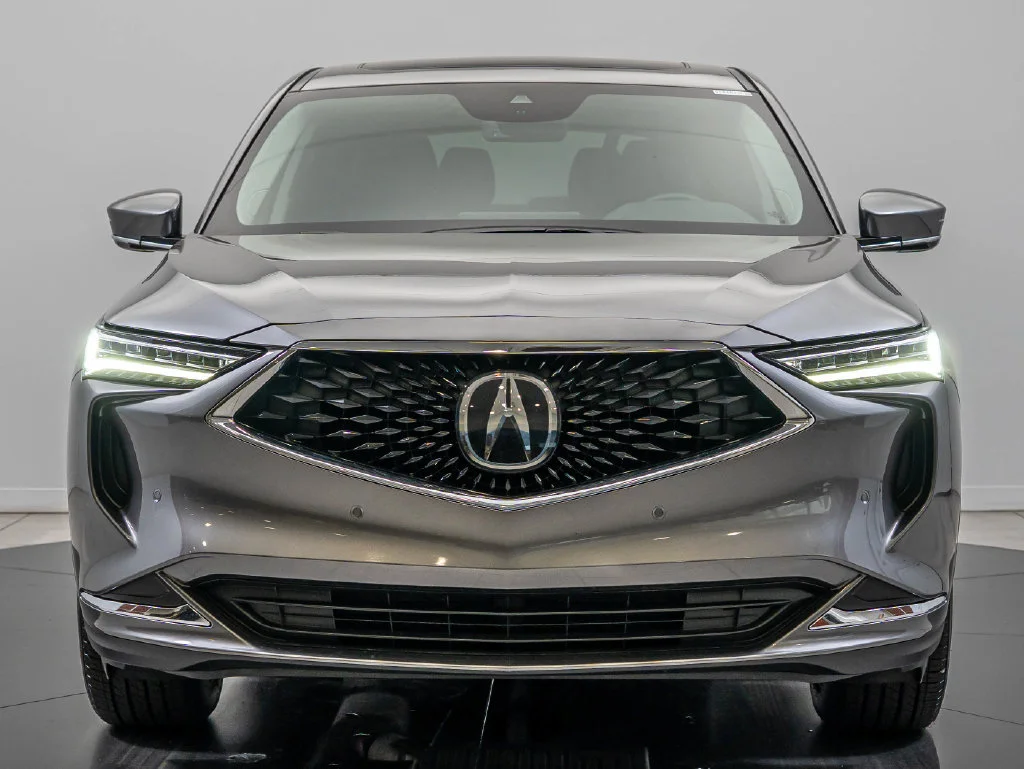 Used 2024 Liquid Carbon Metallic Acura Technology image 2