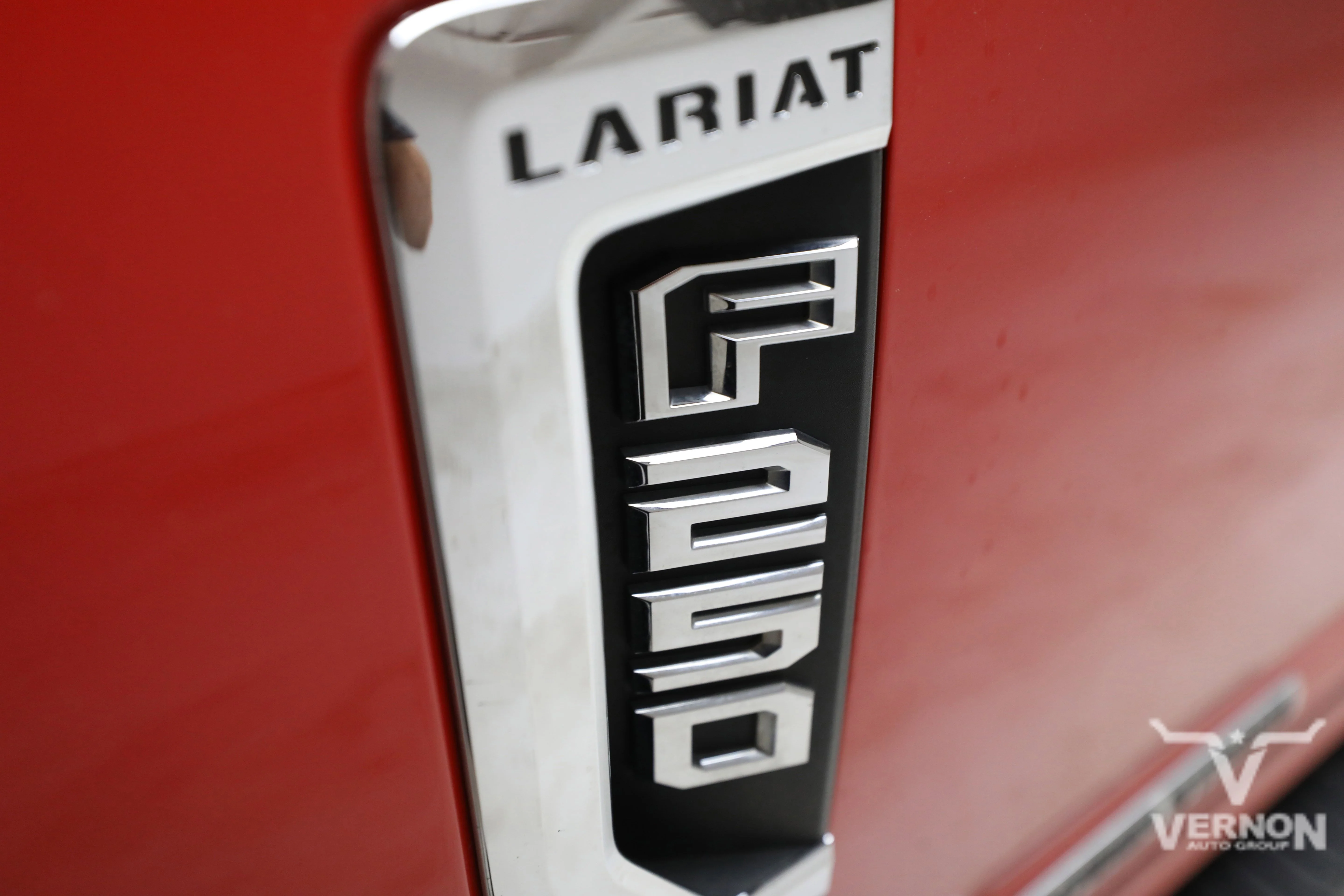 Pre-Owned 2022 Ford Super Duty F-250 Lariat Crew Cab 4x4 Fx4