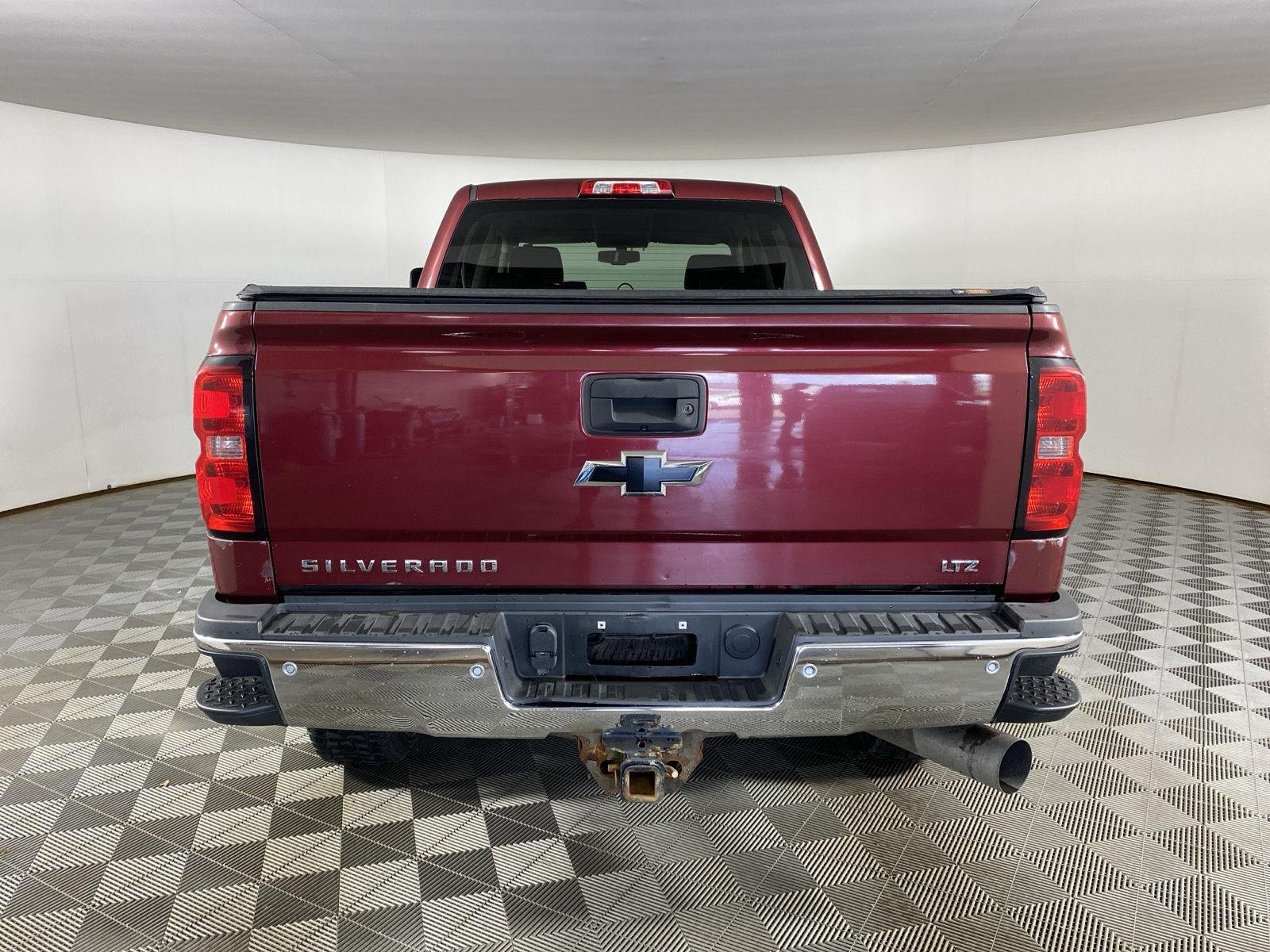 Used 2015 Deep Ruby Metallic Chevrolet LTZ image 6