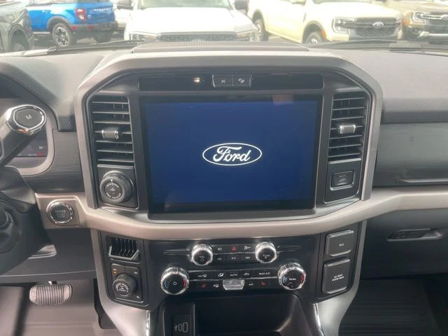 2025 Ford F-150 XLT - Photo 35