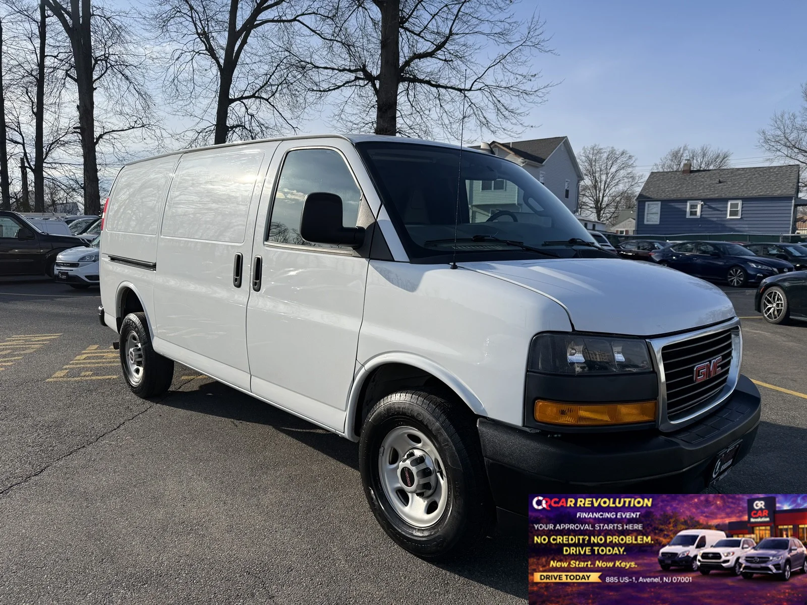 2023 GMC Savana 2500's photo