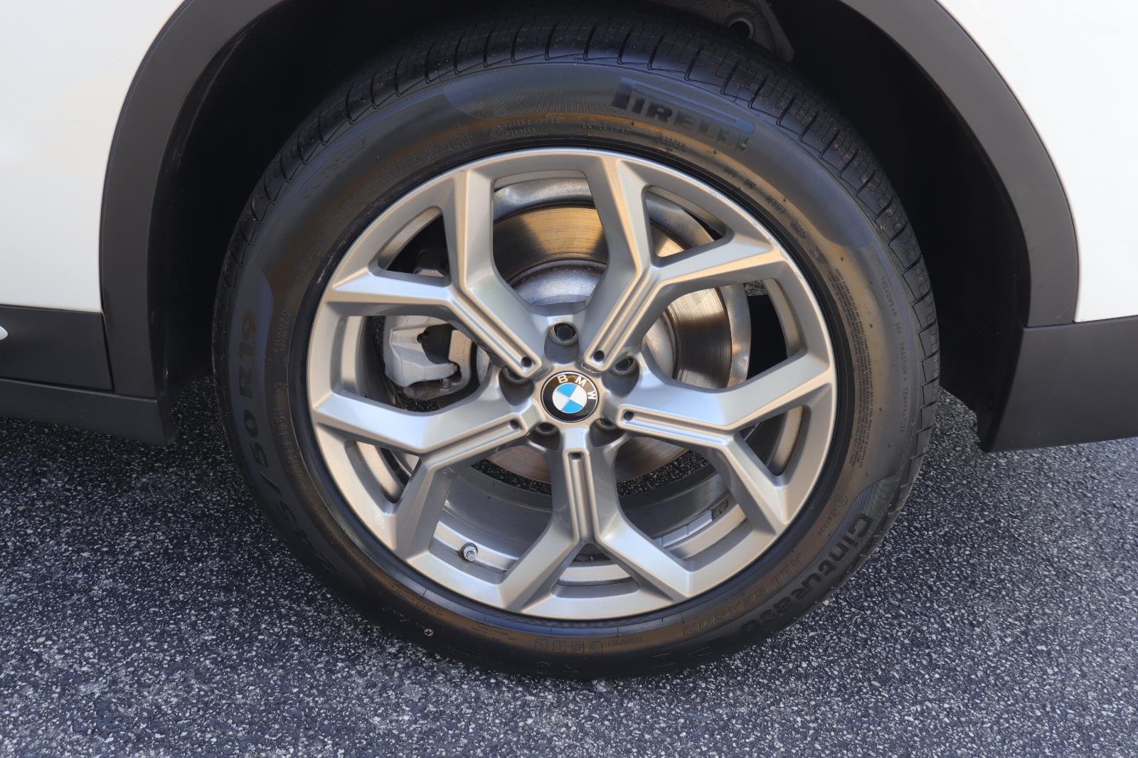 Used 2023 Mineral White Metallic BMW sDrive30i image 39