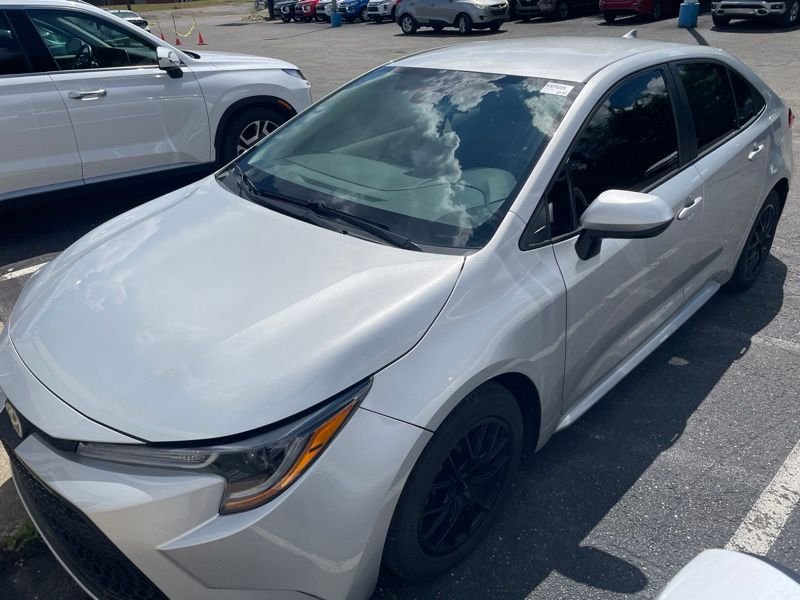 Used 2020 Silver Toyota LE image 2