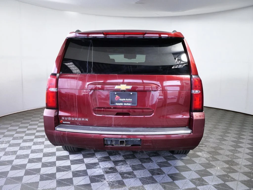 Used 2016 Red Chevrolet LTZ image 7