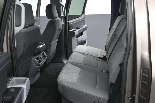 Certified Used 2022 Stone Gray Metallic Ford XLT image 5