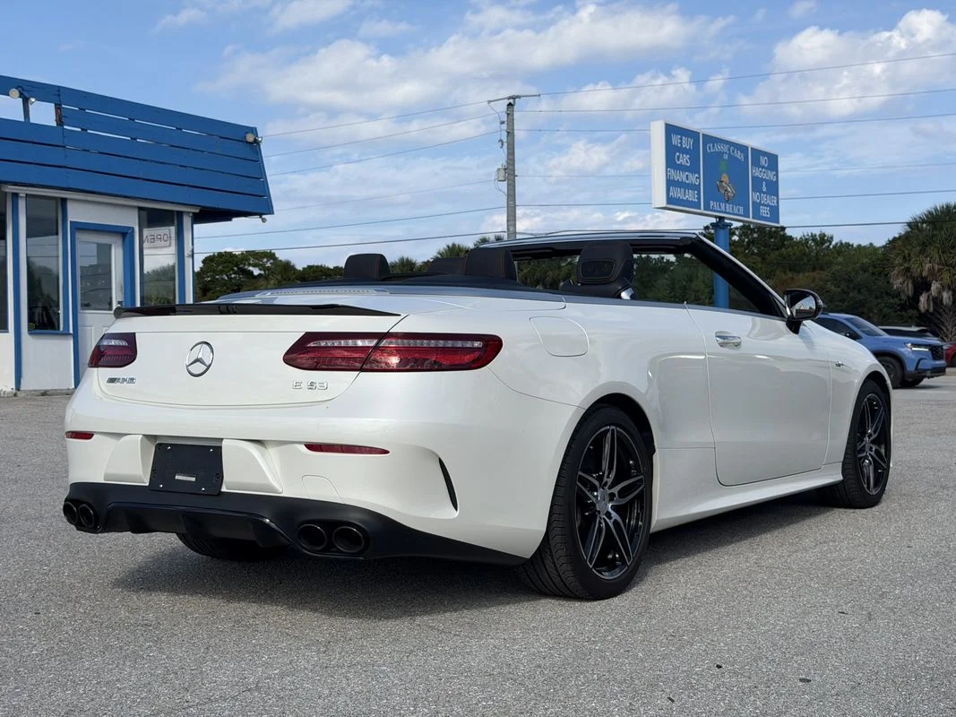 Used 2020  Mercedes-Benz 4MATIC® image 4