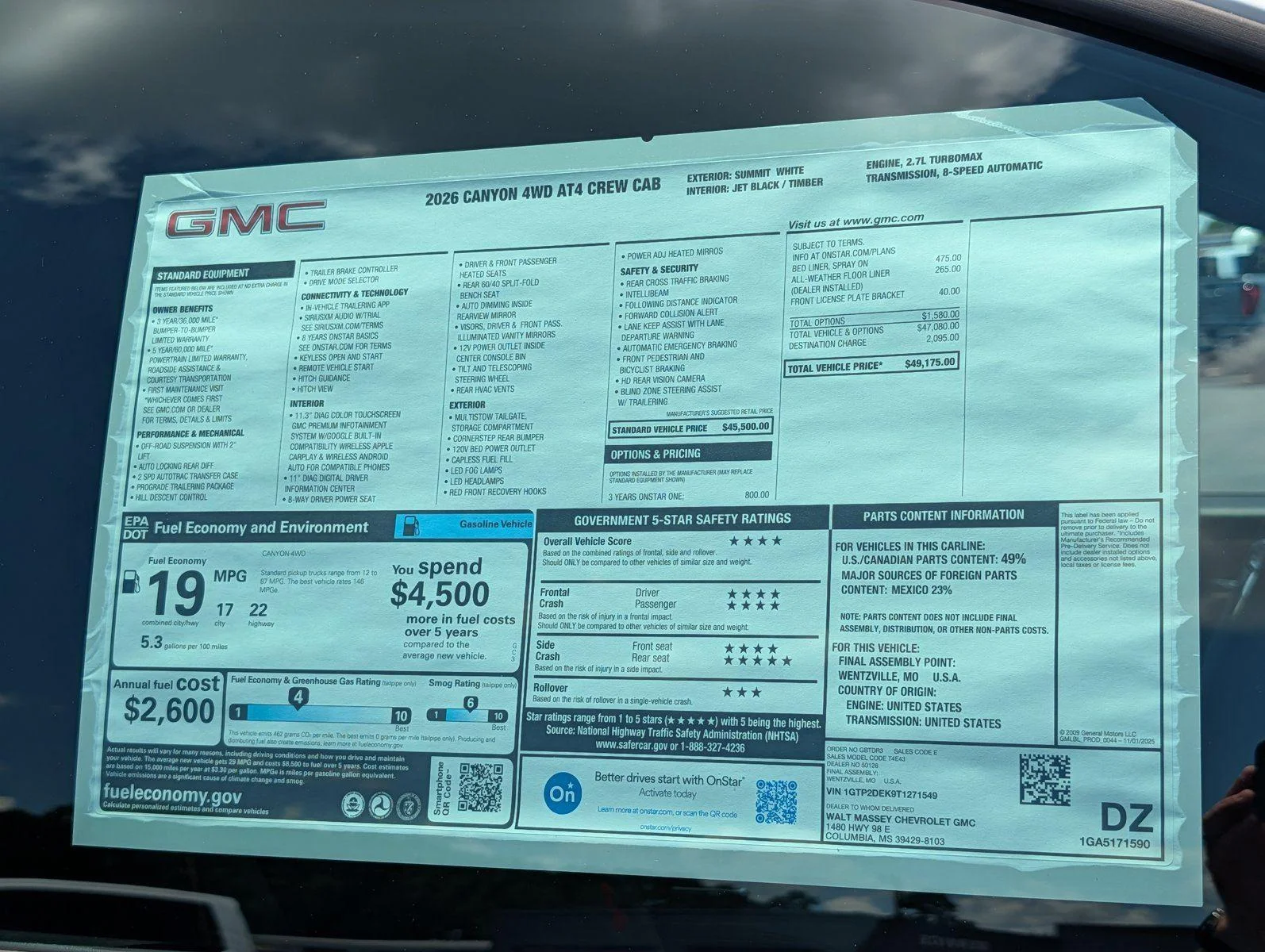 New 2026 Summit White GMC AT4 image 41