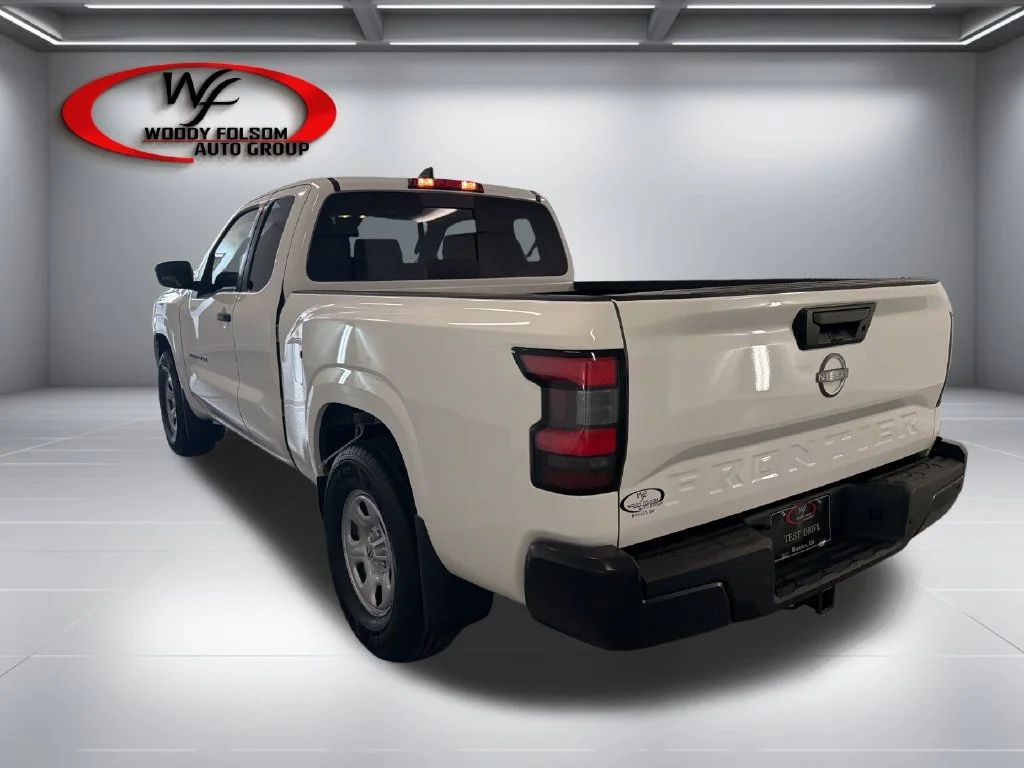 New 2027 White Nissan S image 8