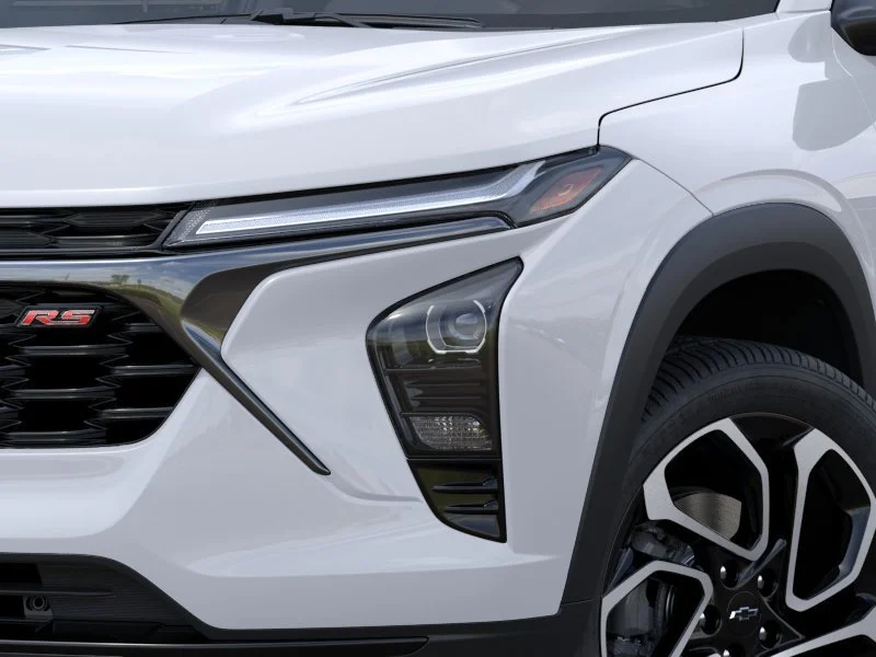 New 2026 Summit White Chevrolet 2RS image 11