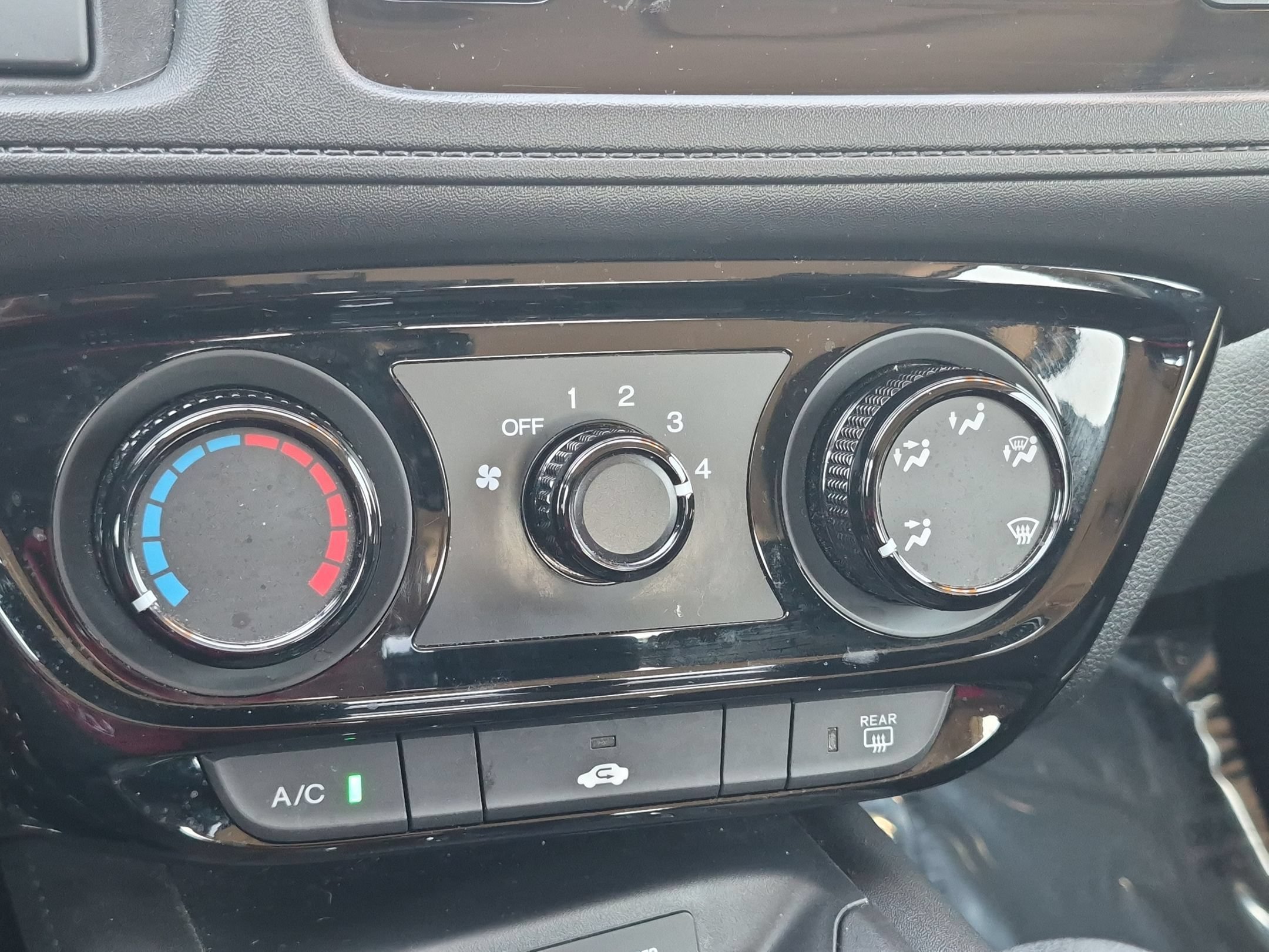 Certified Used 2019 Black Honda LX image 19