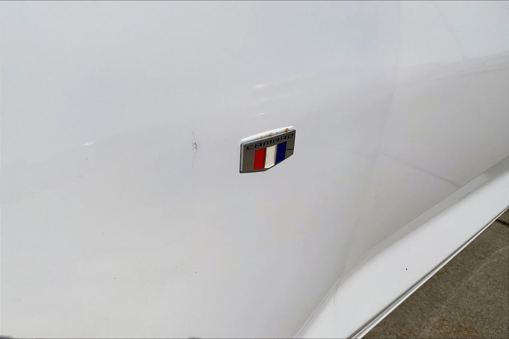 Used 2020 Summit White Chevrolet 1LT image 8