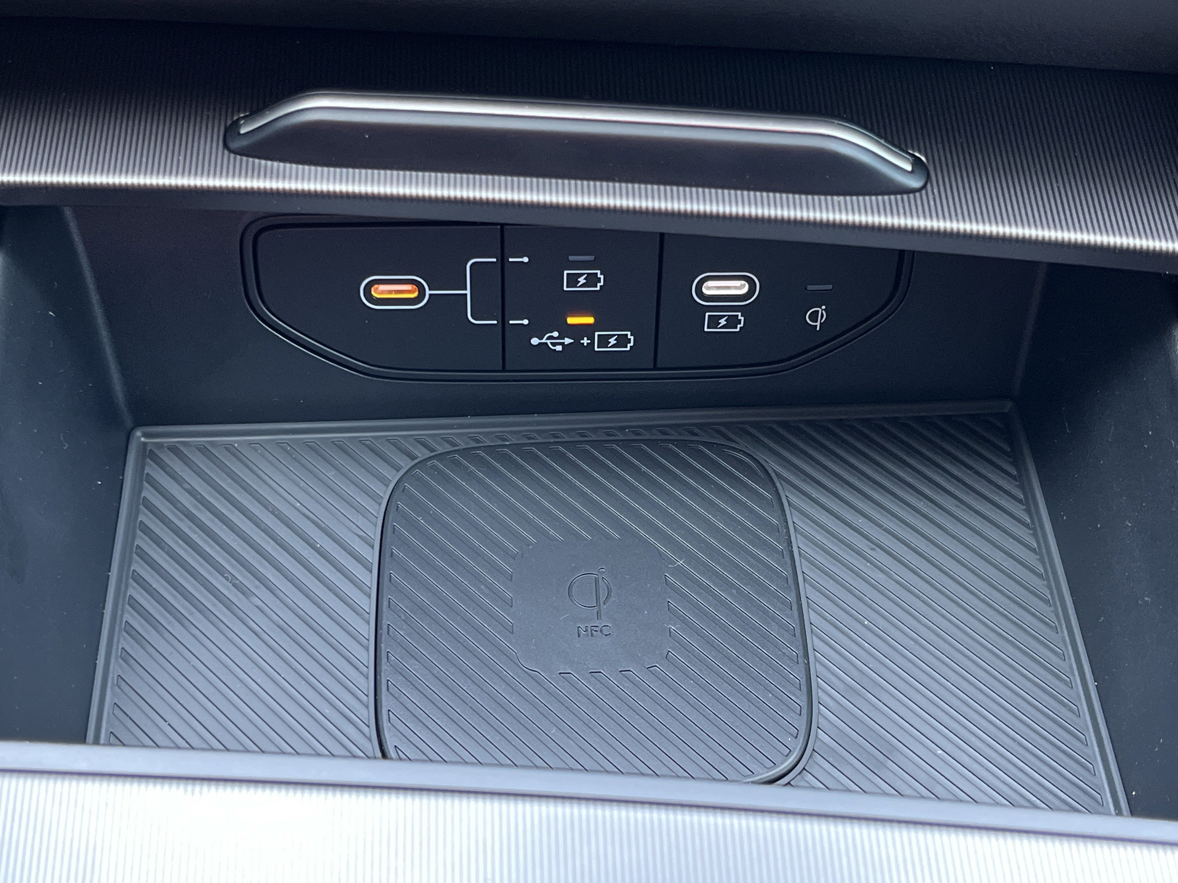 New 2026 Fusion Black Kia SX Prestige image 8