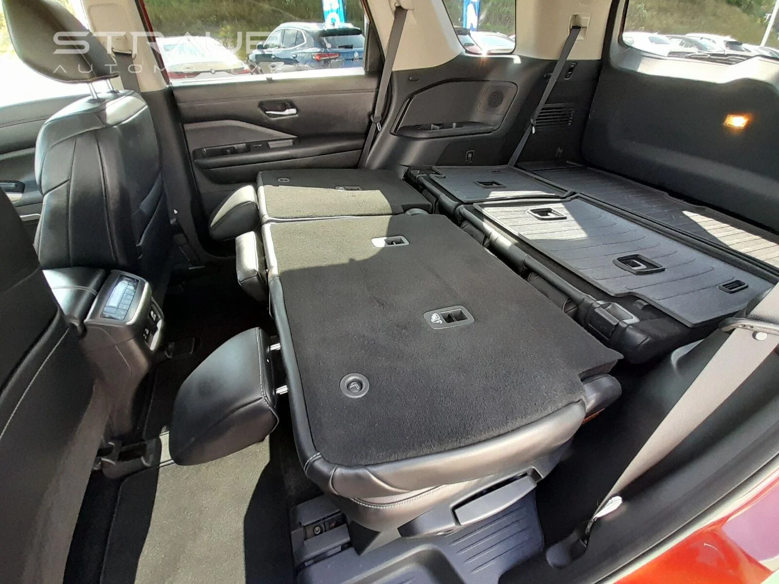 Used 2022 Scarlet Ember Tintcoat Nissan Platinum image 54