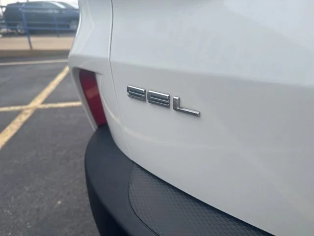 Used 2020 White Ford SEL image 14