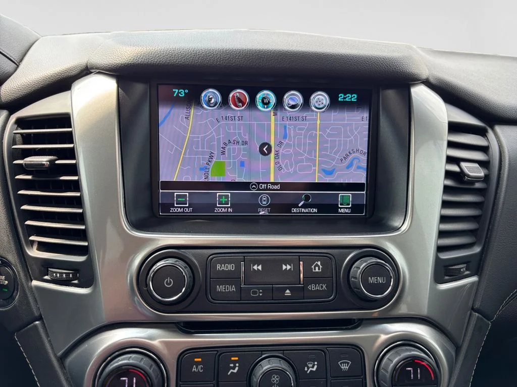 Used 2019 Black Chevrolet Premier image 21