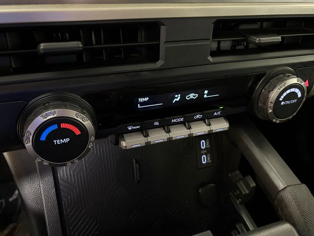 Used 2024 White Toyota SR5 image 29