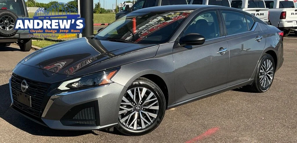 2025 Nissan Altima 2.5 SV's photo