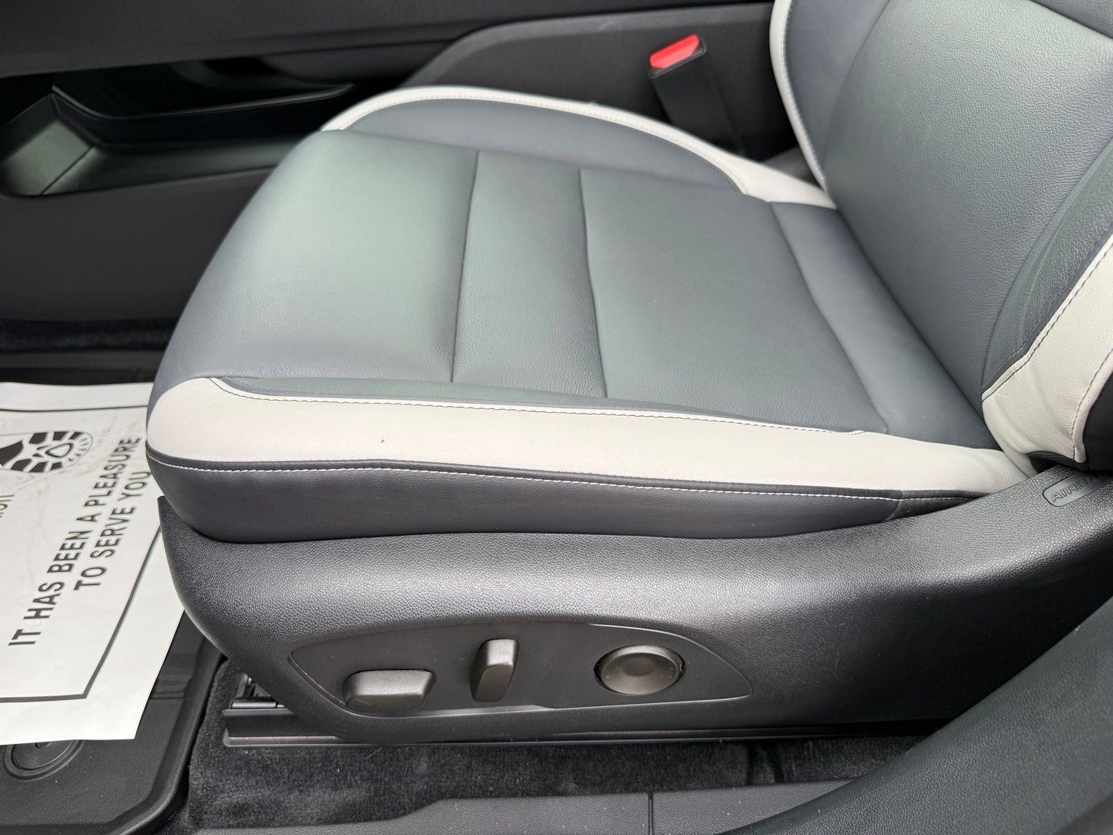 Certified Used 2025 Raven Black Honda Touring image 32
