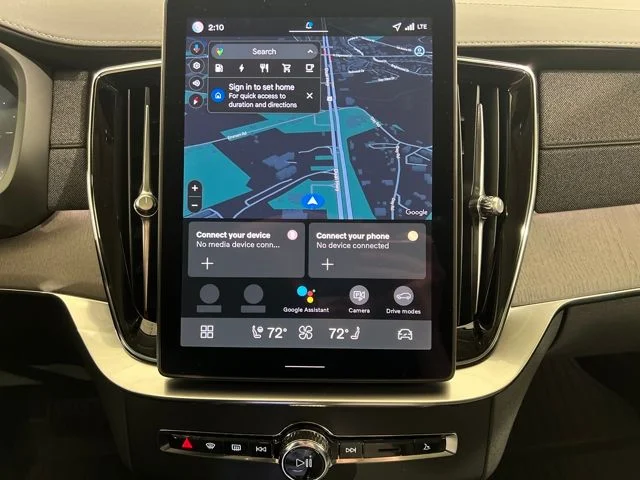 New 2026 Onyx Black Volvo Ultra image 16