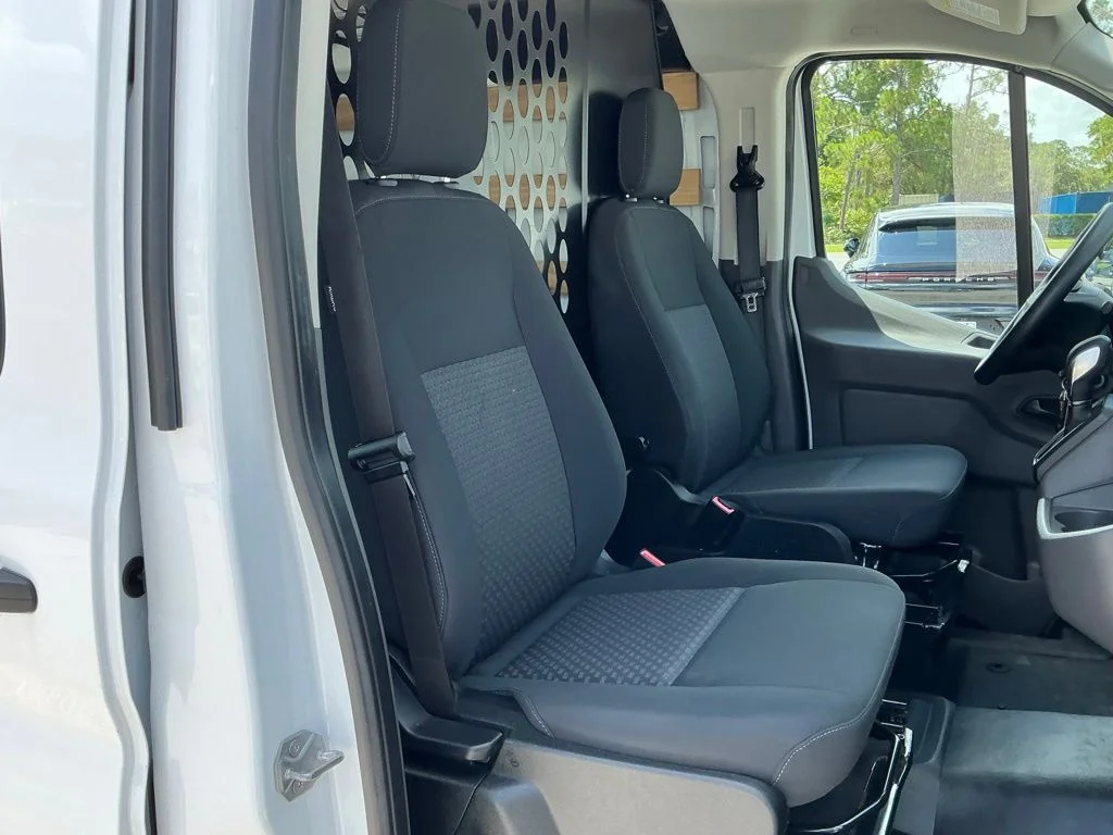 Used 2025 White Ford Base image 25