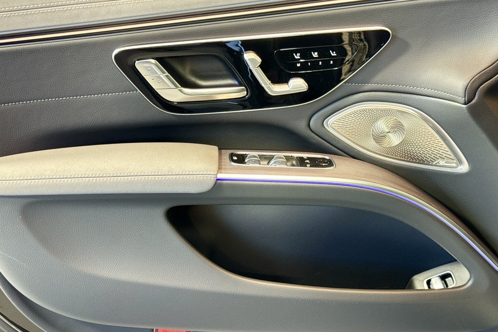 New 2026 Black Mercedes-Benz EQS 450 image 16