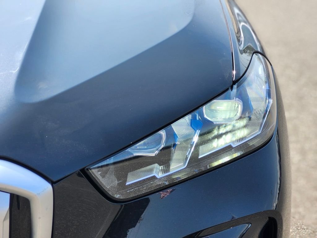 New 2026 Black BMW xDrive40i image 8