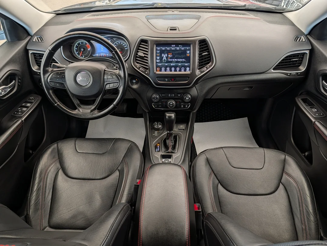 Certified Used 2020 Grey Jeep Trailhawk Elite - - 4x4 - Nappa Leather - Command View Sunroof - SafetyTec Grp & More! image 27