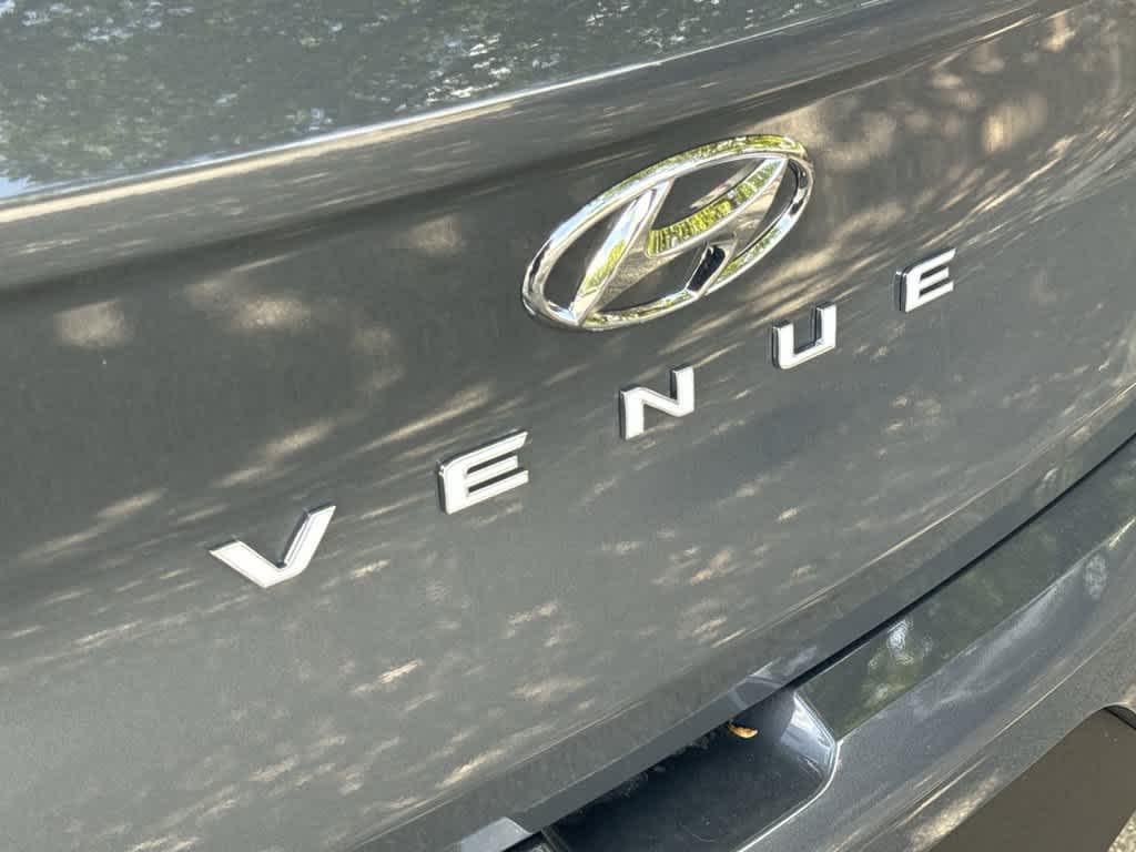 New 2026 Ecotronic Gray Hyundai SEL image 10
