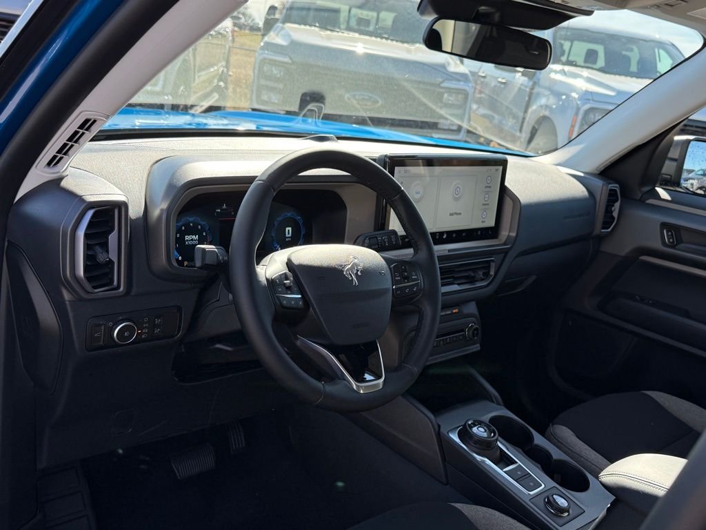 New 2025 Velocity Blue Metallic Ford Big Bend® image 4