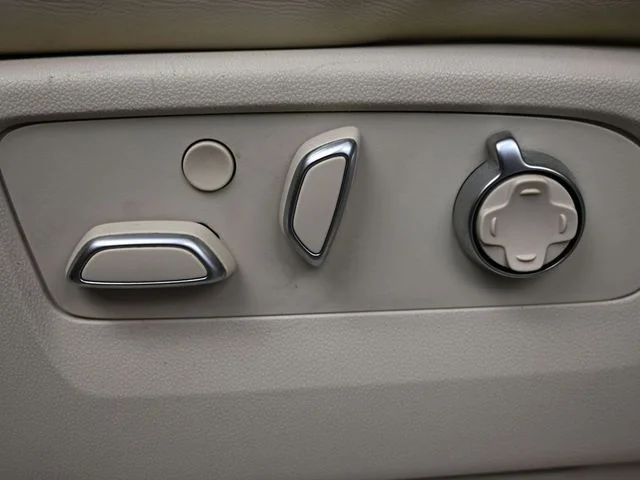 2021 Cadillac Escalade ESV Premium Luxury Platinum - Photo 8
