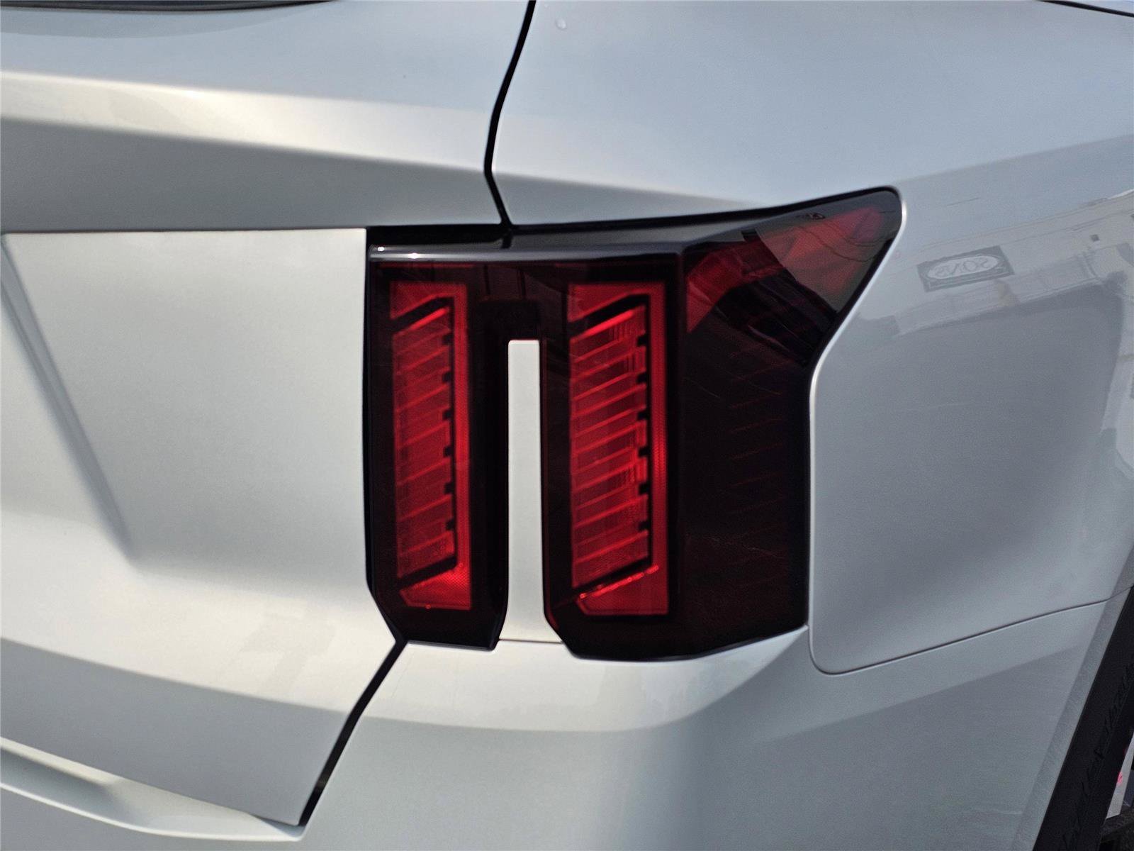 New 2026 Ivory Silver Kia S image 10
