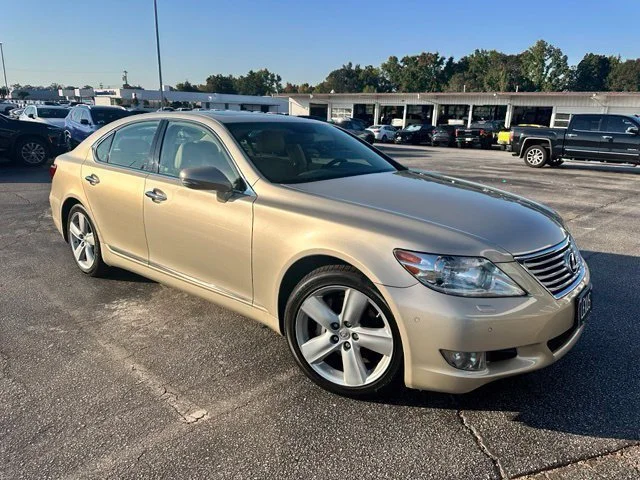 Used 2010 Beige Lexus 460 image 1