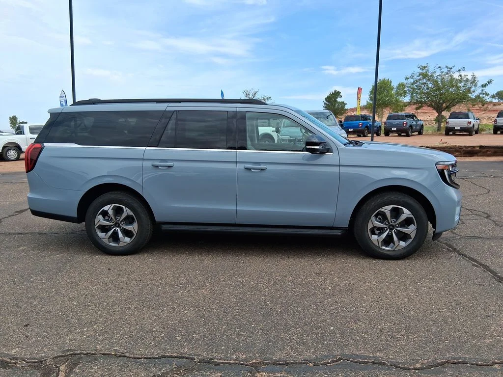 New 2027 Glacier Gray Metallic Tri-Coat Ford MAX Active image 6