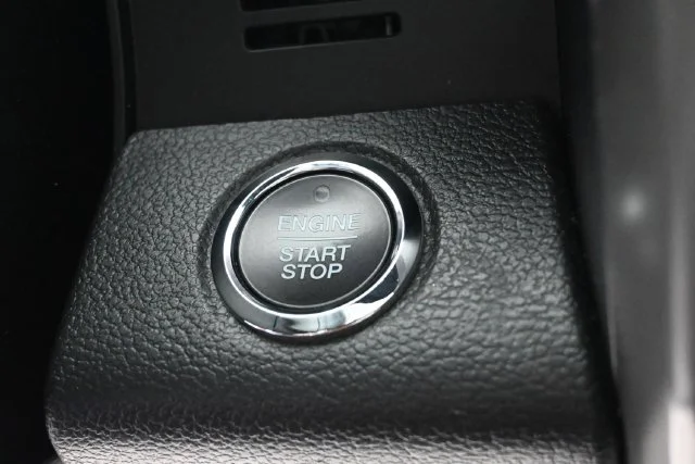 Used 2021 Iconic Silver Metallic Ford XLT image 20