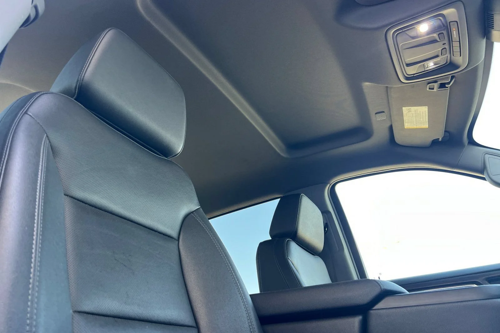 Used 2024 Summit White GMC SLT image 16