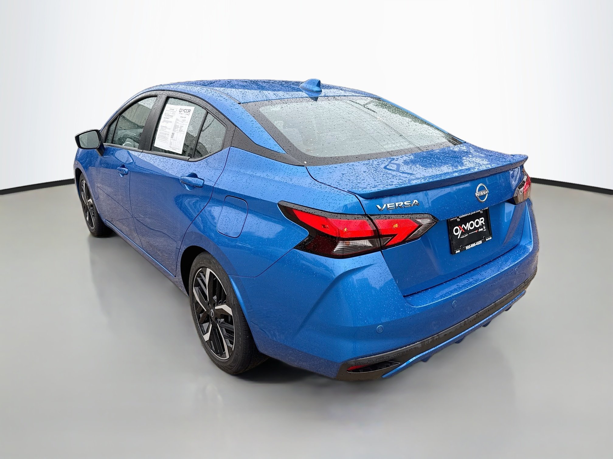 Used 2023 Electric Blue Metallic Nissan SR image 5