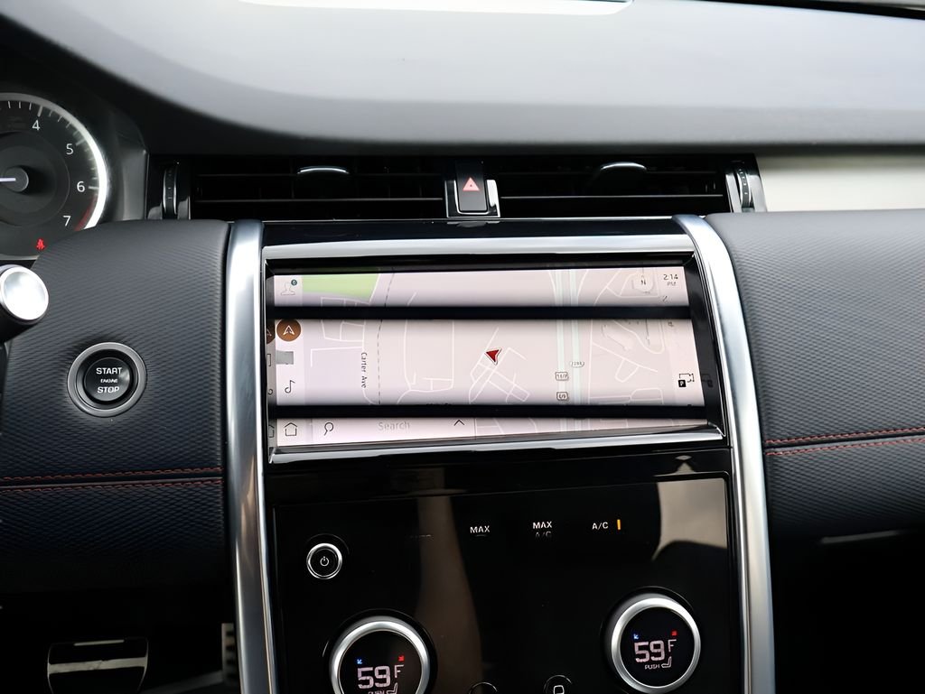 Used 2023 White Land Rover SE R-Dynamic image 20
